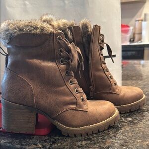 Steve Madden Women's Brown Fur-Lined Ankle Boots